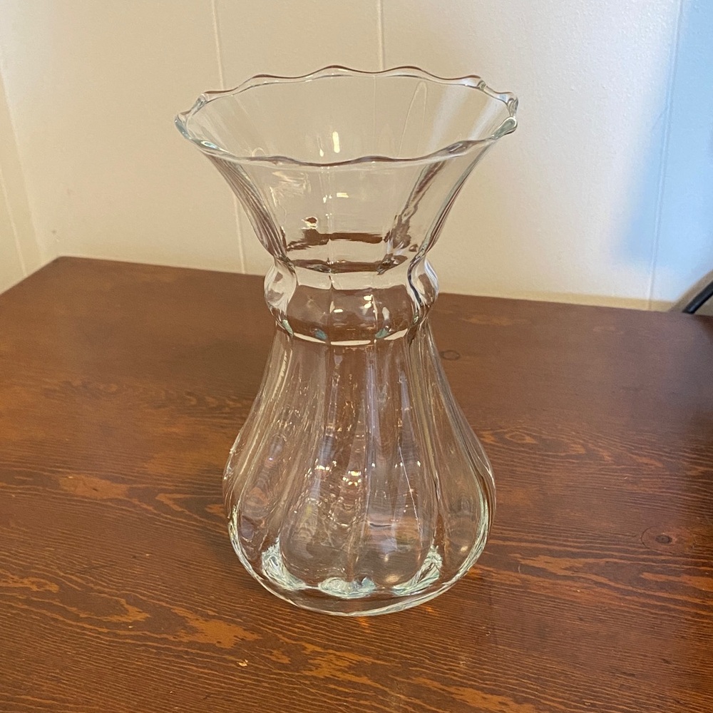 Southern Living at Home Glass Vase